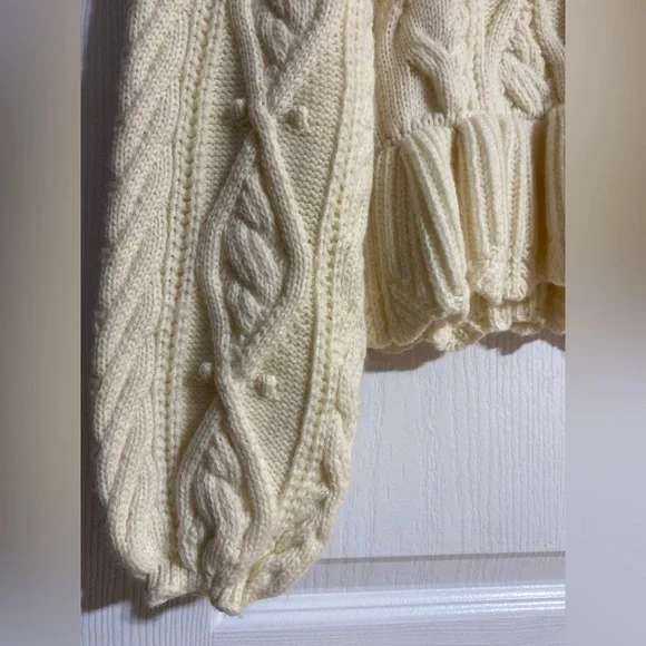 NWOT Zara Wool Blend Peplum Cable Knit Warm High Neck Cream Sweater Size Medium - Picture 7 of 13